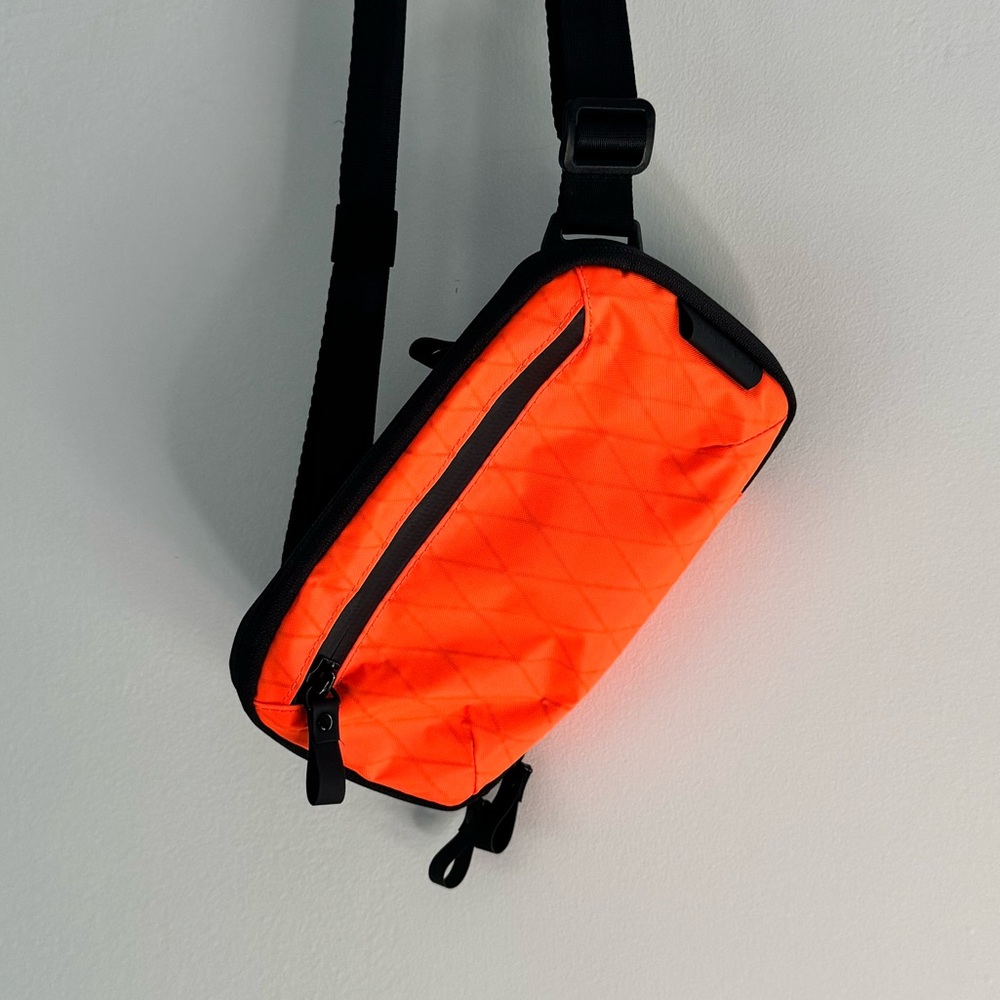 Alpaka Tech Case Mini